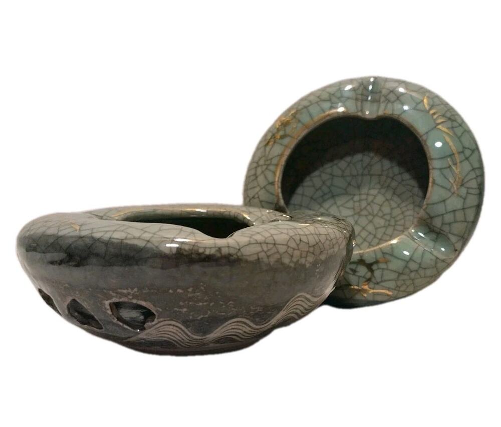 Somayaki Soma Ware Vintage Ashtrays Pair Japanese Green Crackle Gold Horse Heart